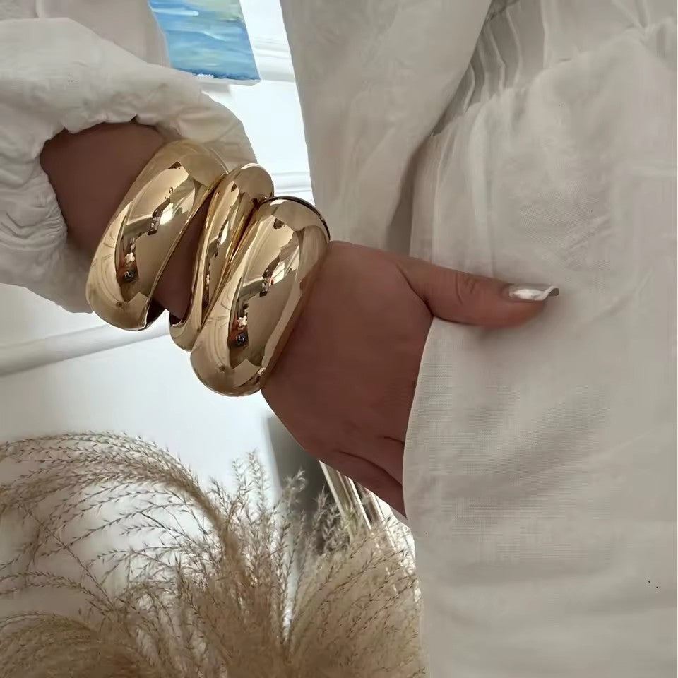 Exaggerated Smooth Irregular Wide Spring Bangles for Women