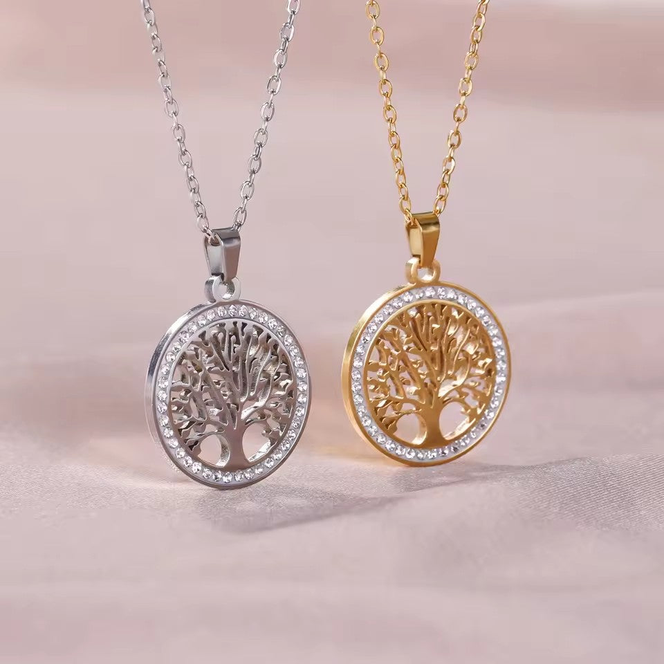 Transparent zircon round pendant circular necklace